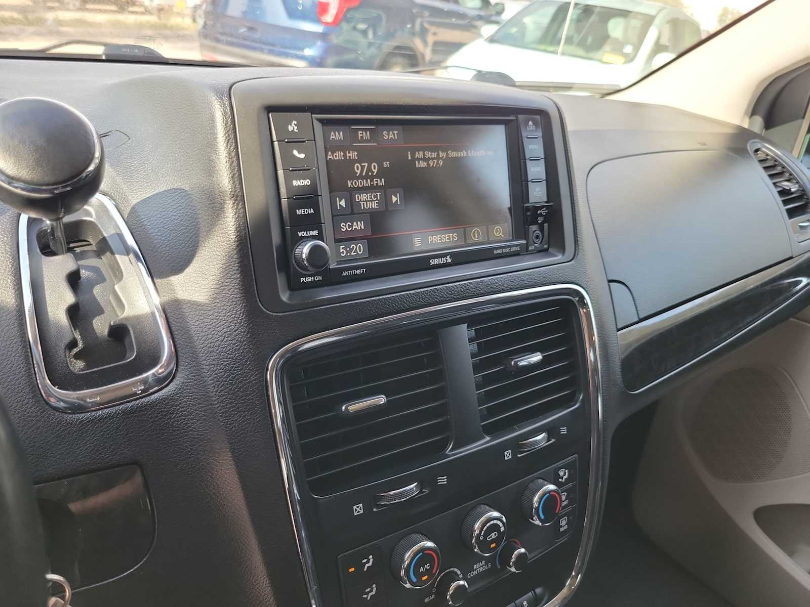 Thumbnail: 2013 Dodge Grand Caravan - 20