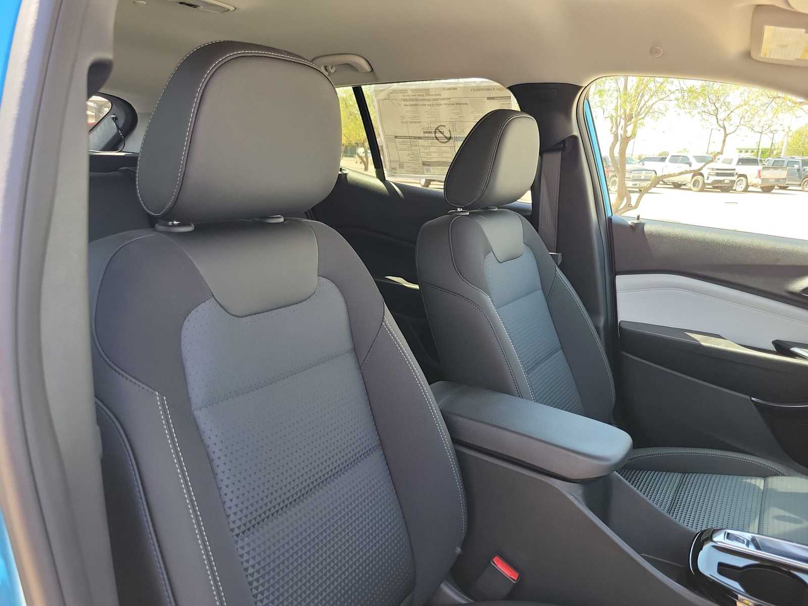 Thumbnail: 2026 Chevrolet Trax - 18