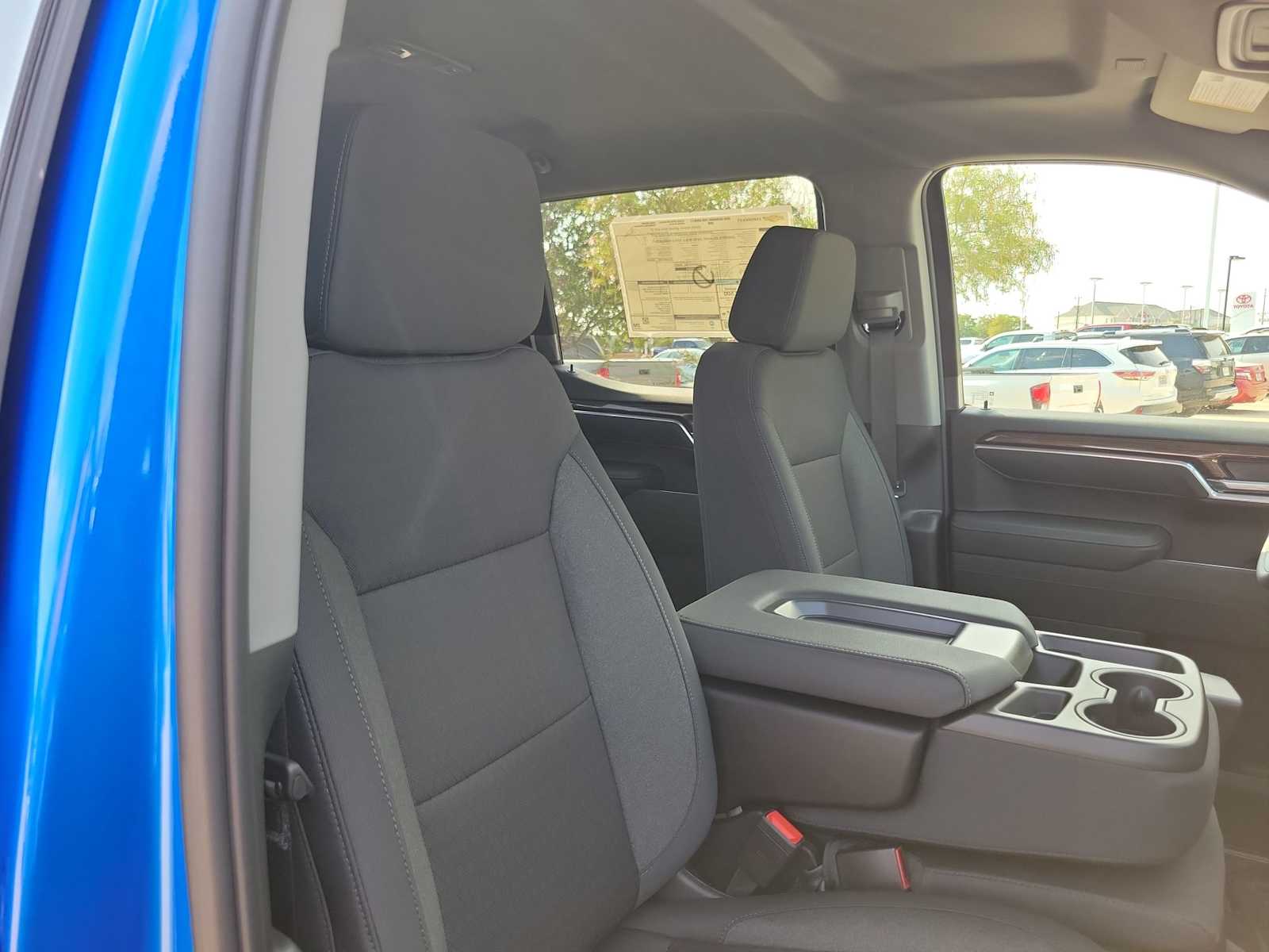 Thumbnail: 2026 Chevrolet Silverado 1500 - 14