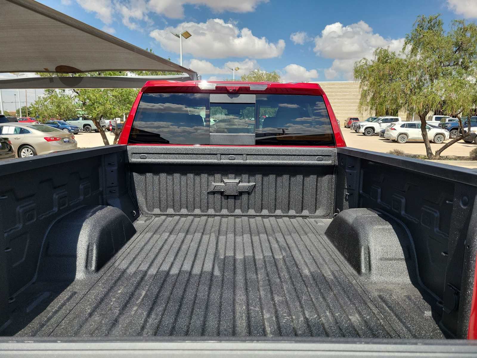 Thumbnail: 2026 Chevrolet Silverado 1500 - 19