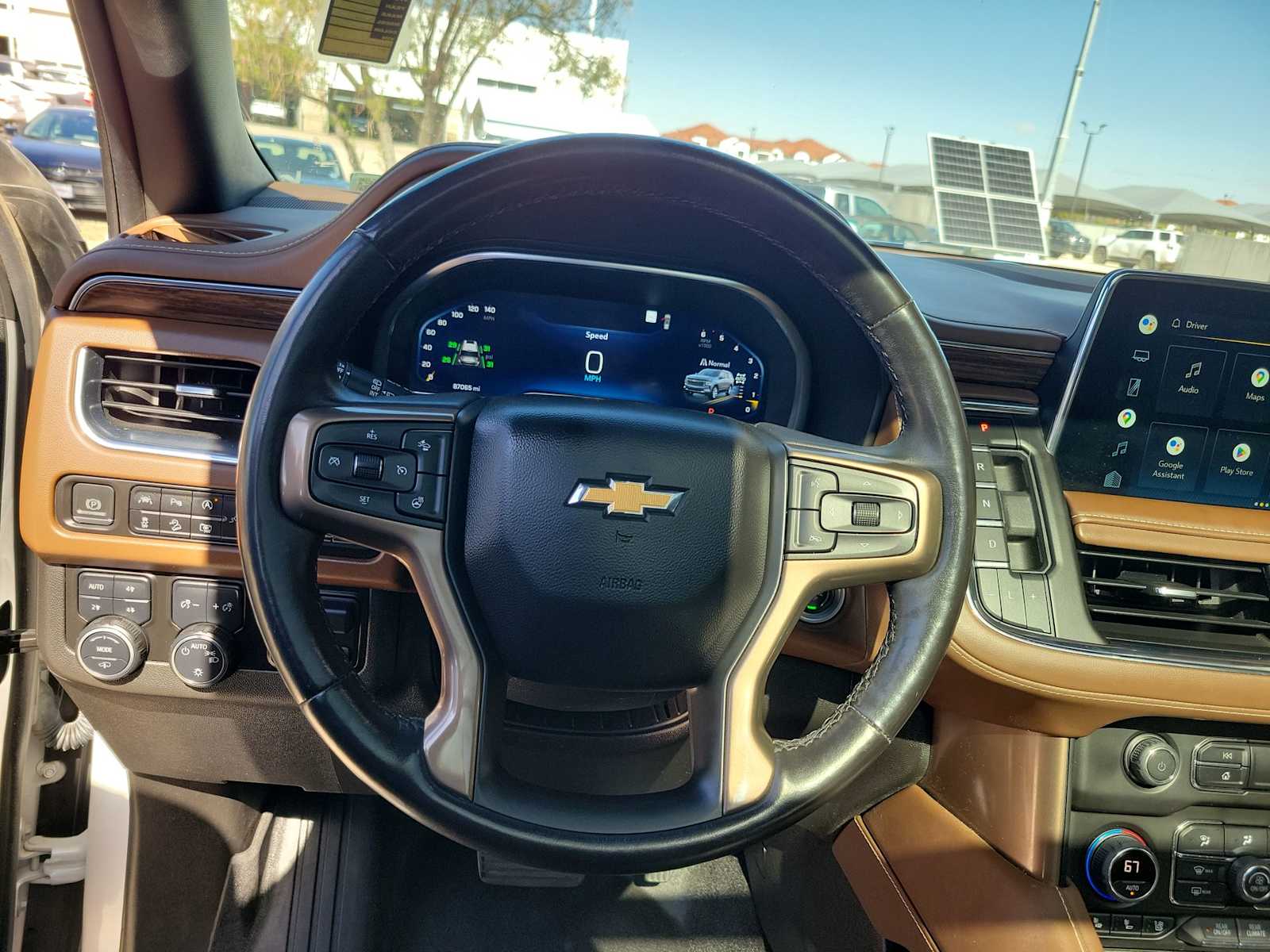 Thumbnail: 2022 Chevrolet Suburban - 15