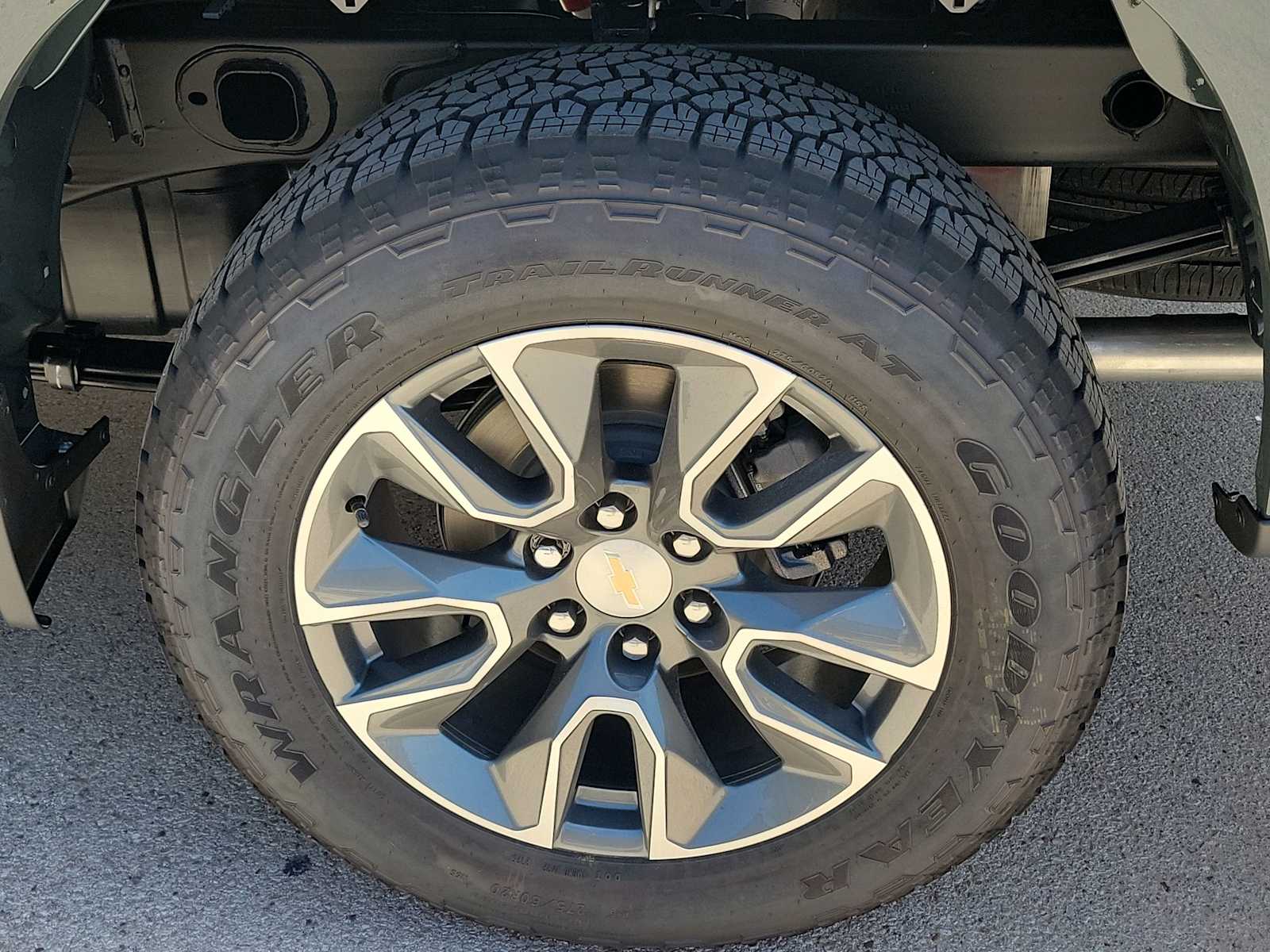 Thumbnail: 2026 Chevrolet Silverado 1500 - 8