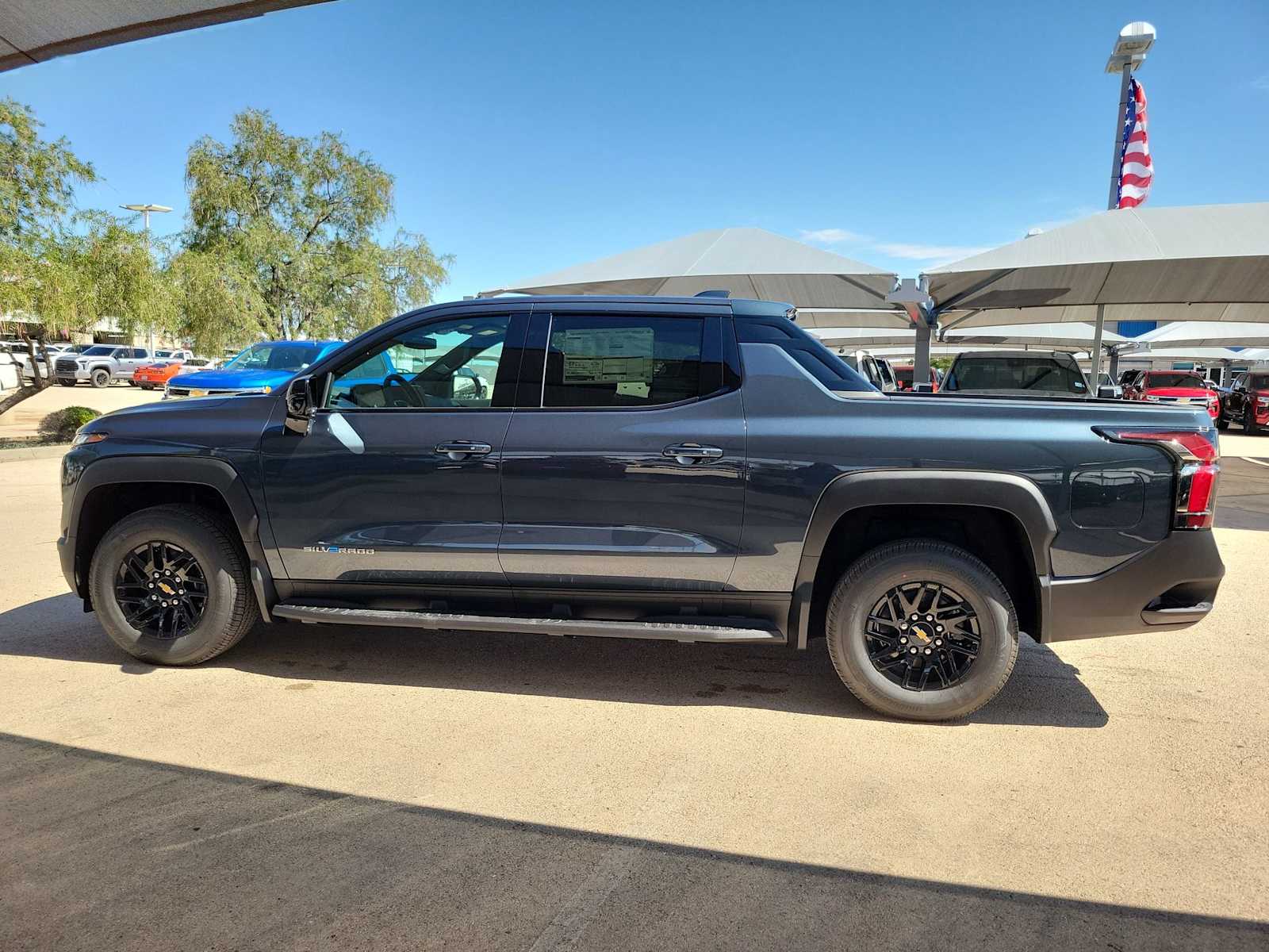 Thumbnail: 2026 Chevrolet Silverado EV - 3