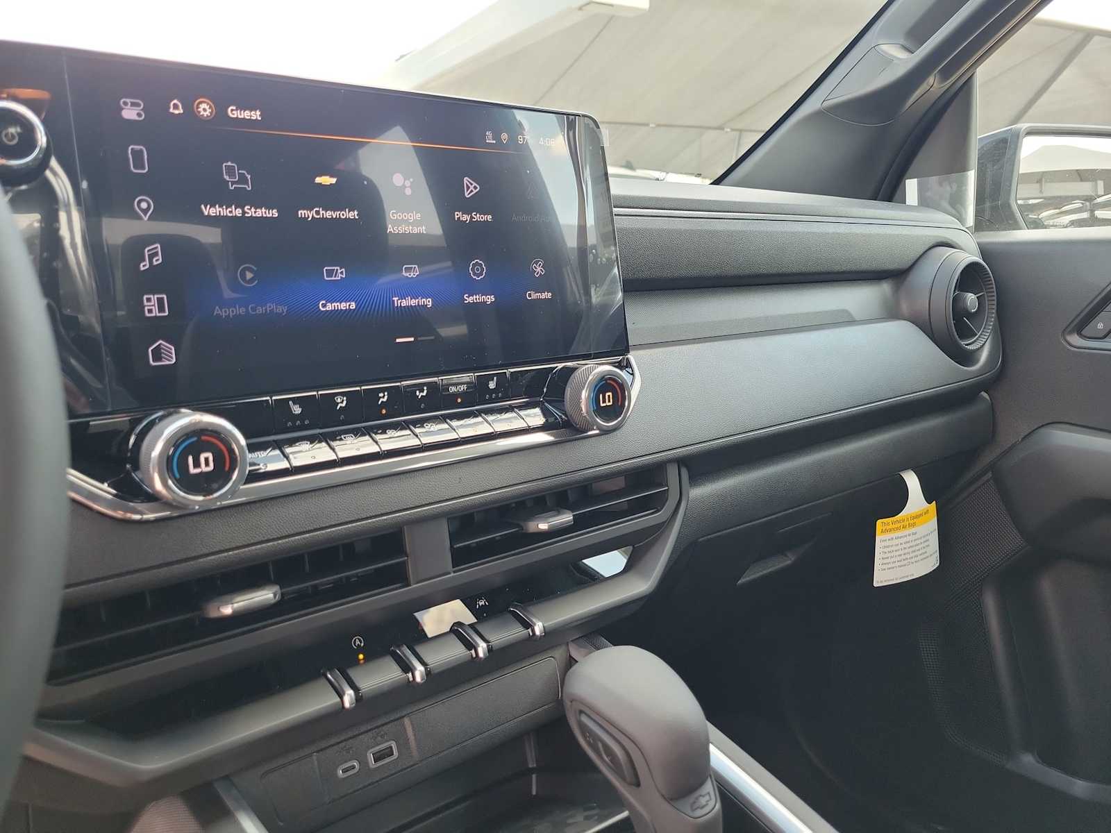 Thumbnail: 2026 Chevrolet Colorado - 21