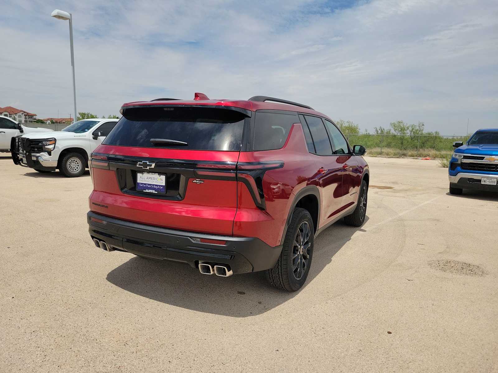 Thumbnail: 2026 Chevrolet Traverse - 8
