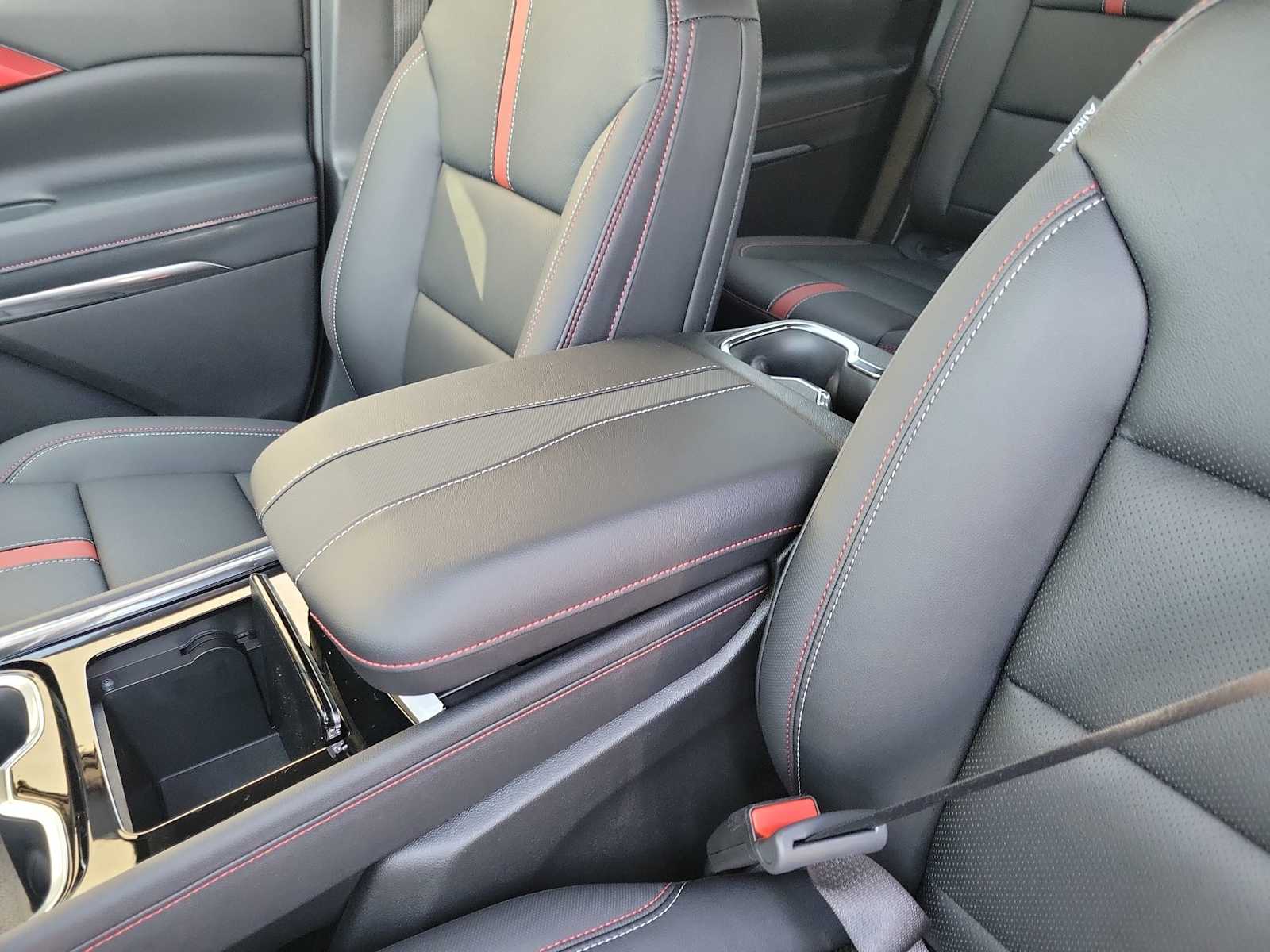 Thumbnail: 2026 Chevrolet Traverse - 16