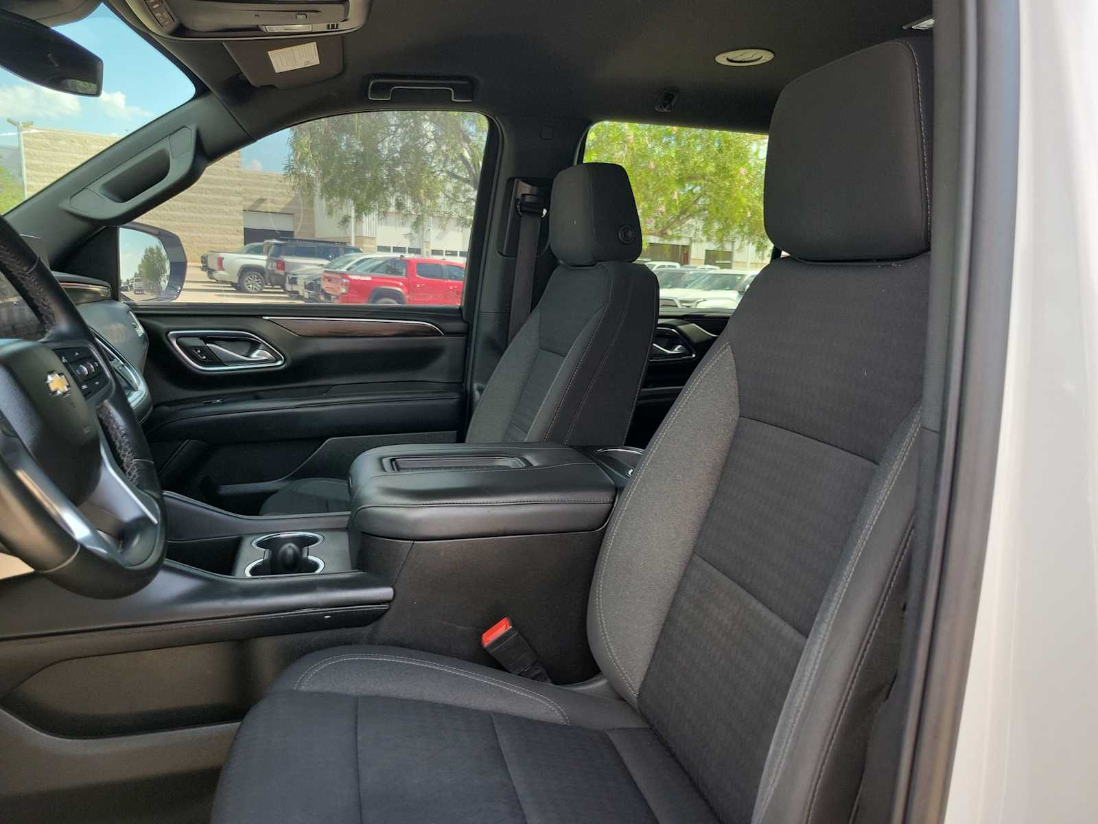 Thumbnail: 2023 Chevrolet Tahoe - 11