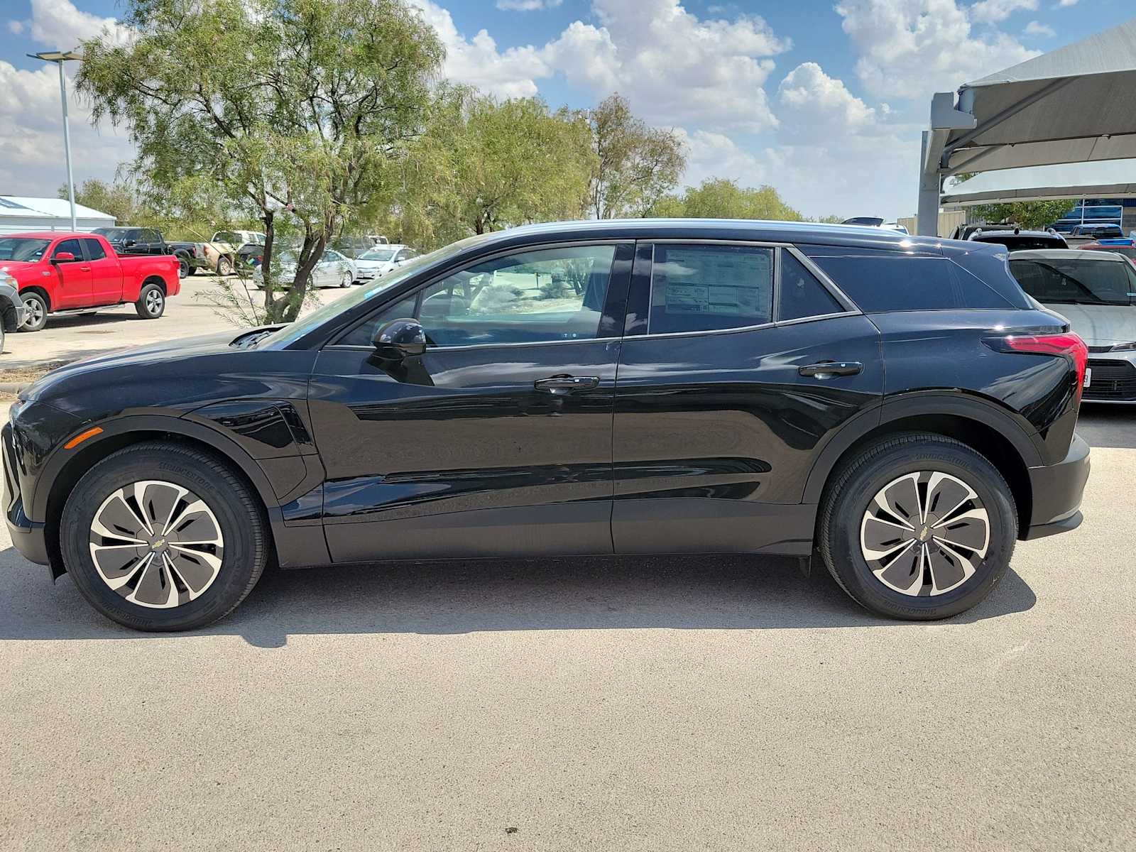 Thumbnail: 2024 Chevrolet Blazer EV - 3