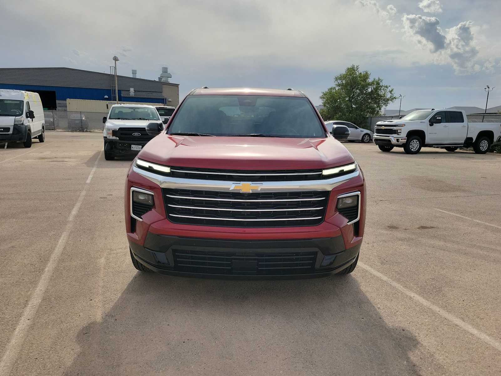 Thumbnail: 2026 Chevrolet Traverse - 3