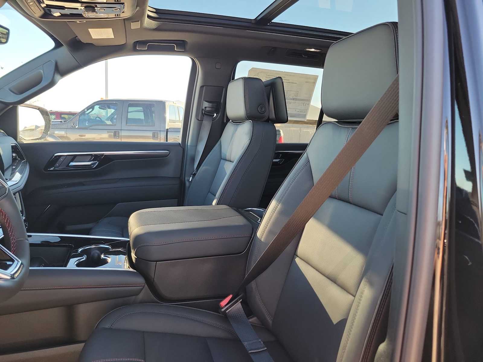 Thumbnail: 2026 Chevrolet Tahoe - 7