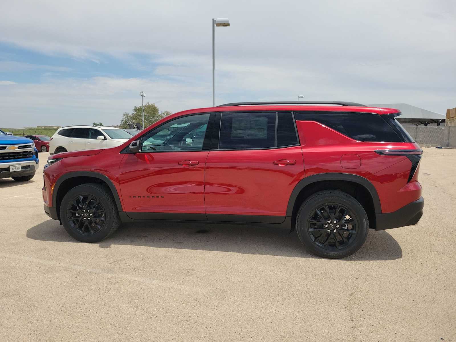 Thumbnail: 2026 Chevrolet Traverse - 5