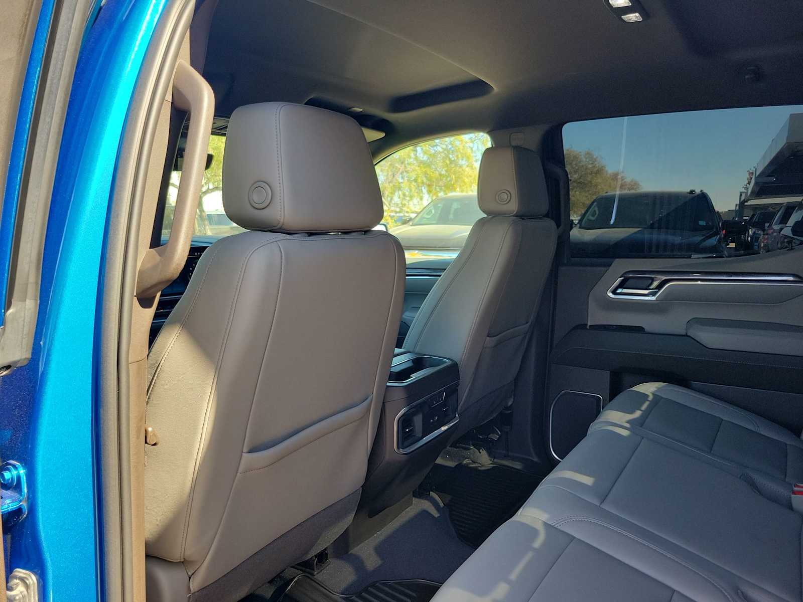 Thumbnail: 2023 Chevrolet Silverado 1500 - 12