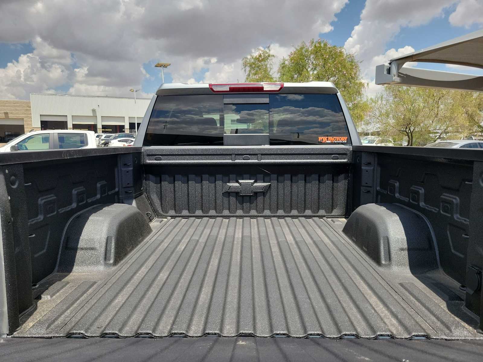 Thumbnail: 2025 Chevrolet Silverado 1500 - 19