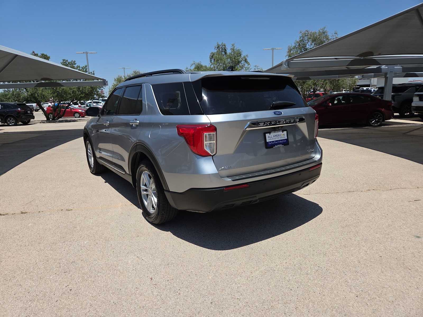 Thumbnail: 2021 Ford Explorer - 6