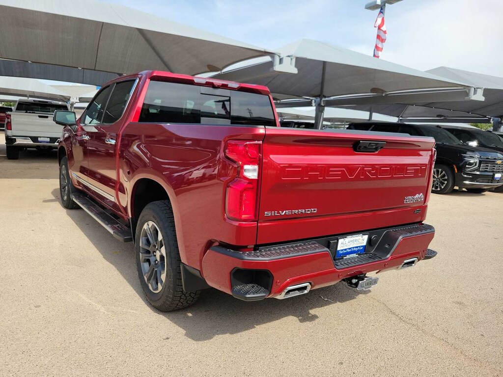 New 2026 Chevrolet Silverado 1500 High Country Truck Crew Cab