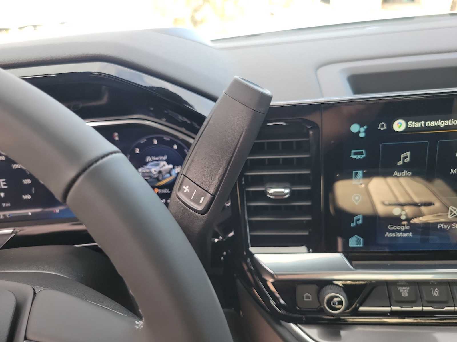 Thumbnail: 2026 Chevrolet Silverado 2500 - 17