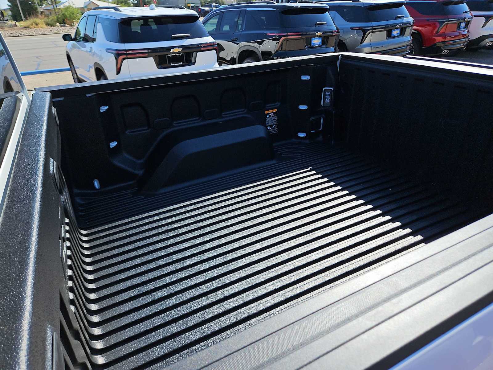 Thumbnail: 2026 Chevrolet Silverado 1500 - 23