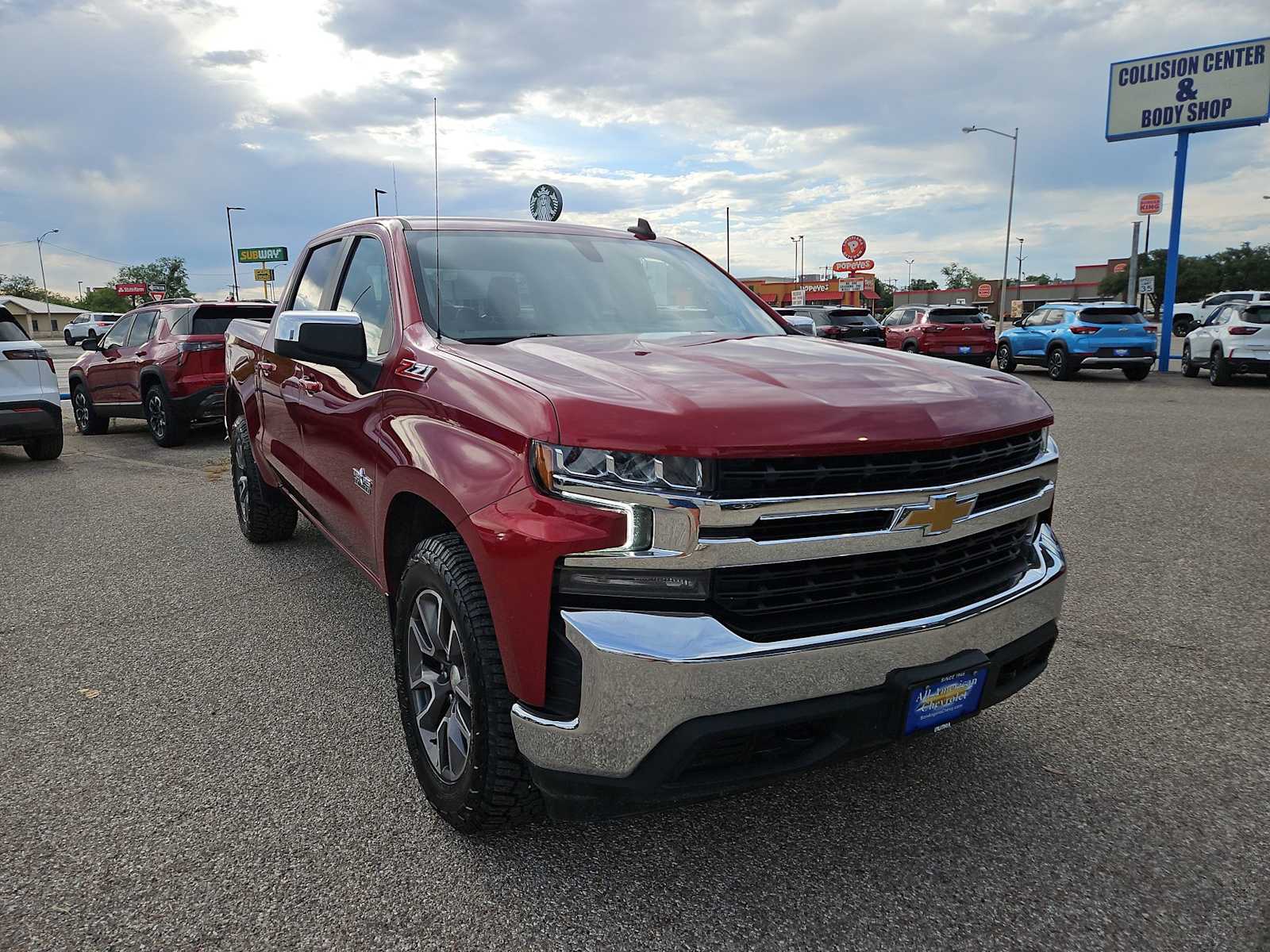 Thumbnail: 2022 Chevrolet Silverado 1500 - 2