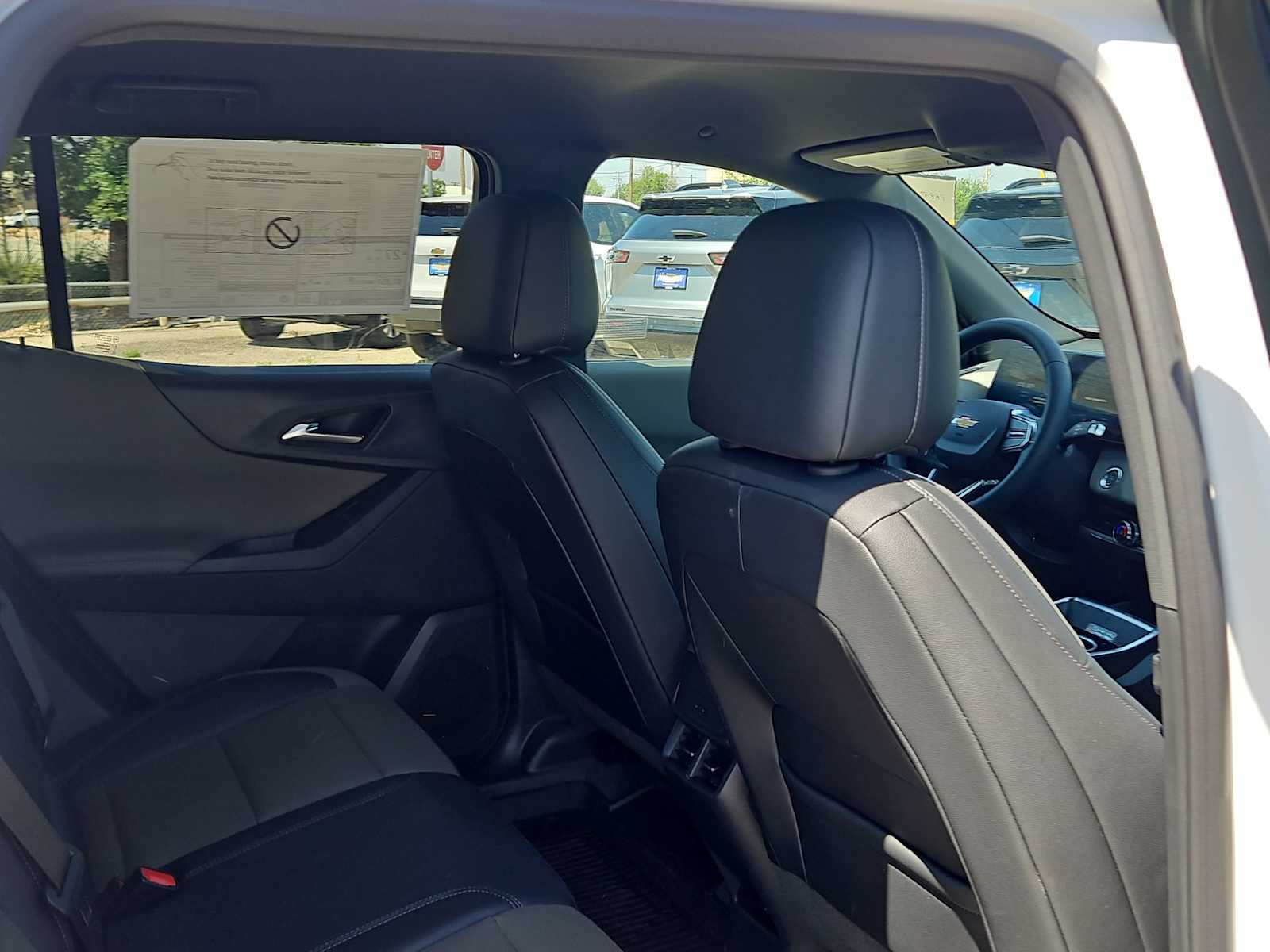 Thumbnail: 2026 Chevrolet Equinox - 17