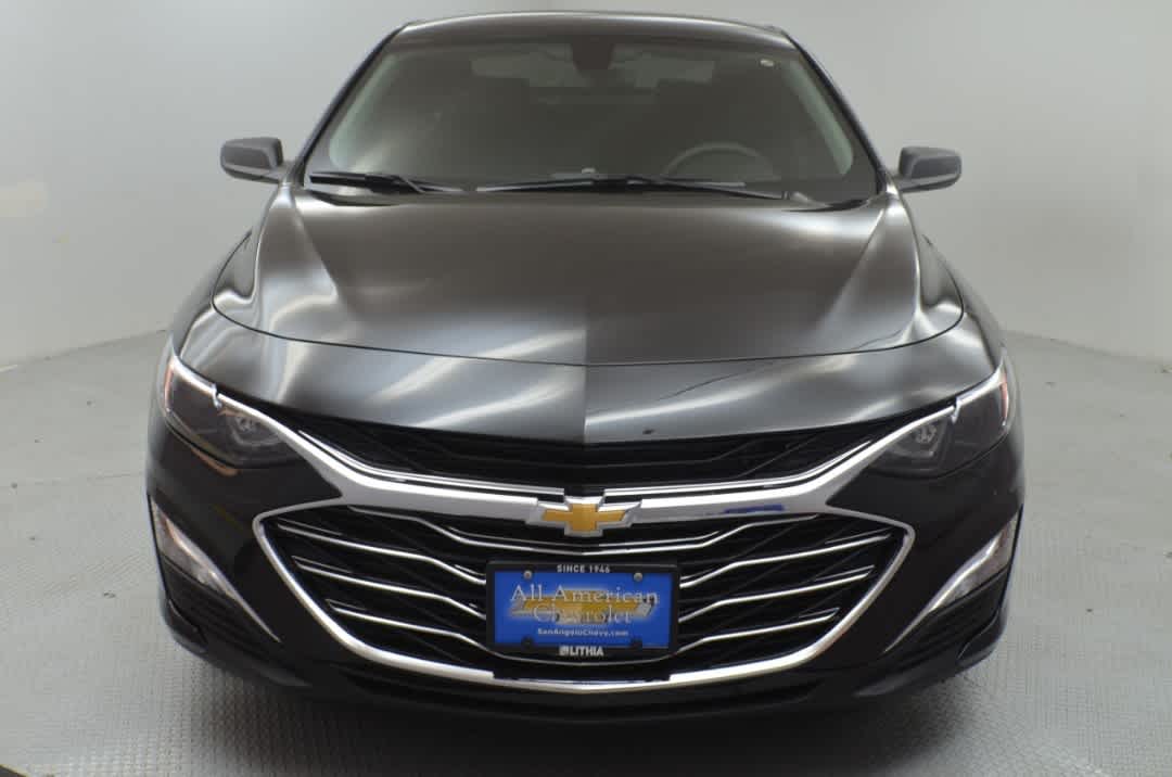 Thumbnail: 2020 Chevrolet Malibu - 3