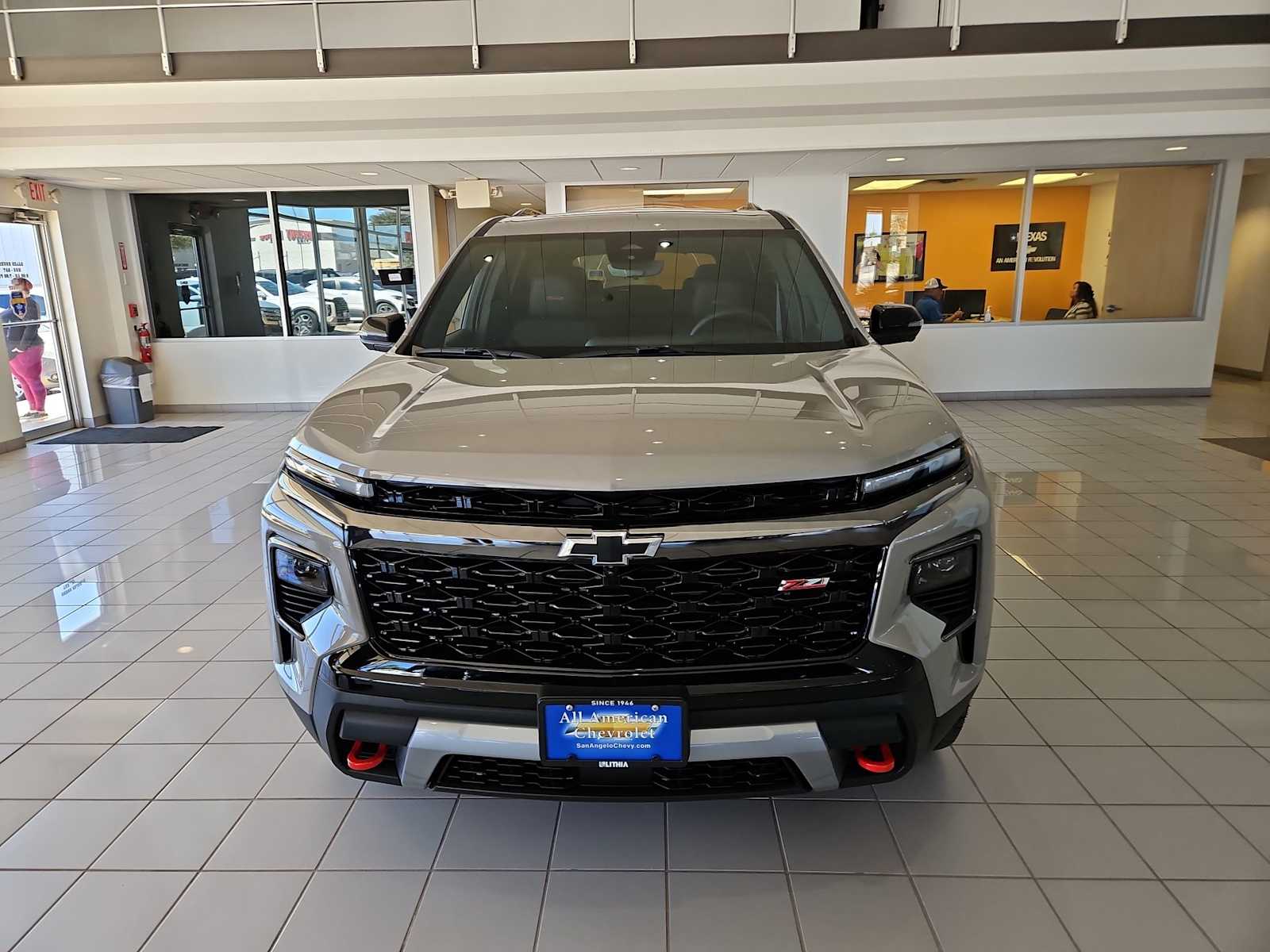 Thumbnail: 2026 Chevrolet Traverse - 3