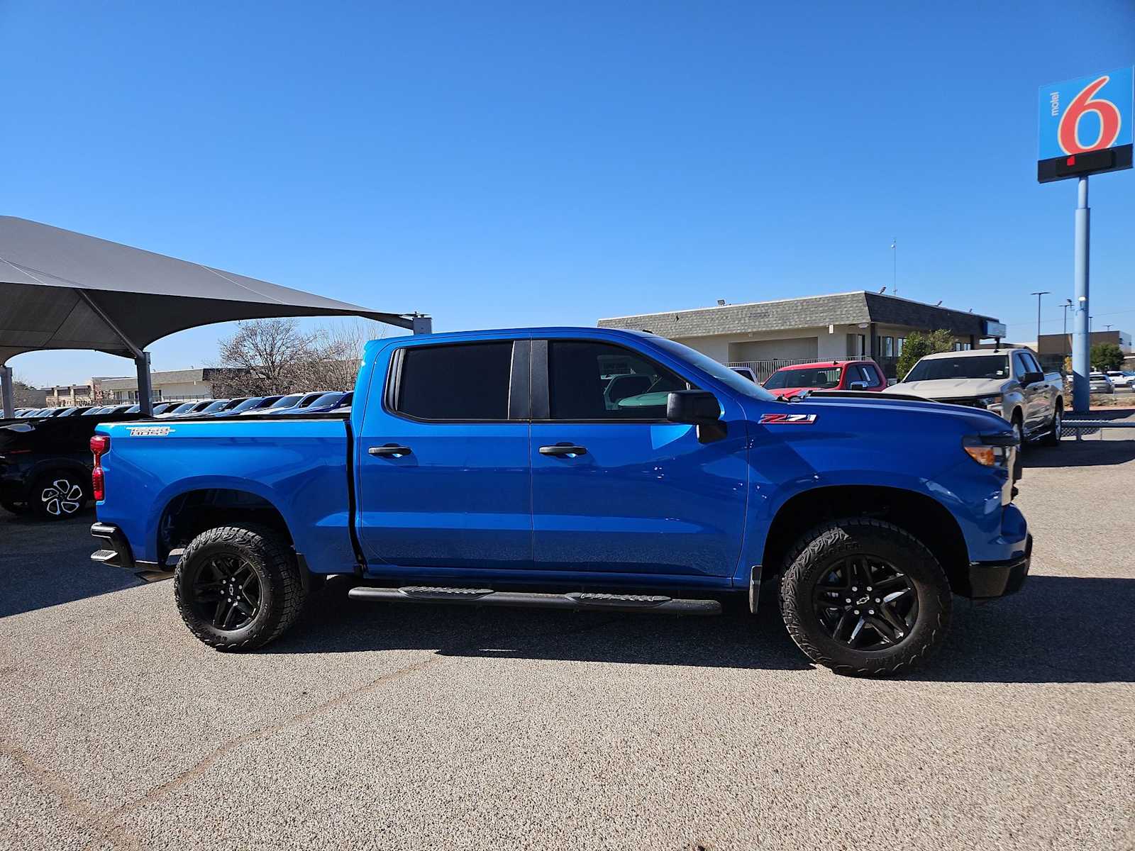 Thumbnail: 2024 Chevrolet Silverado 1500 - 9