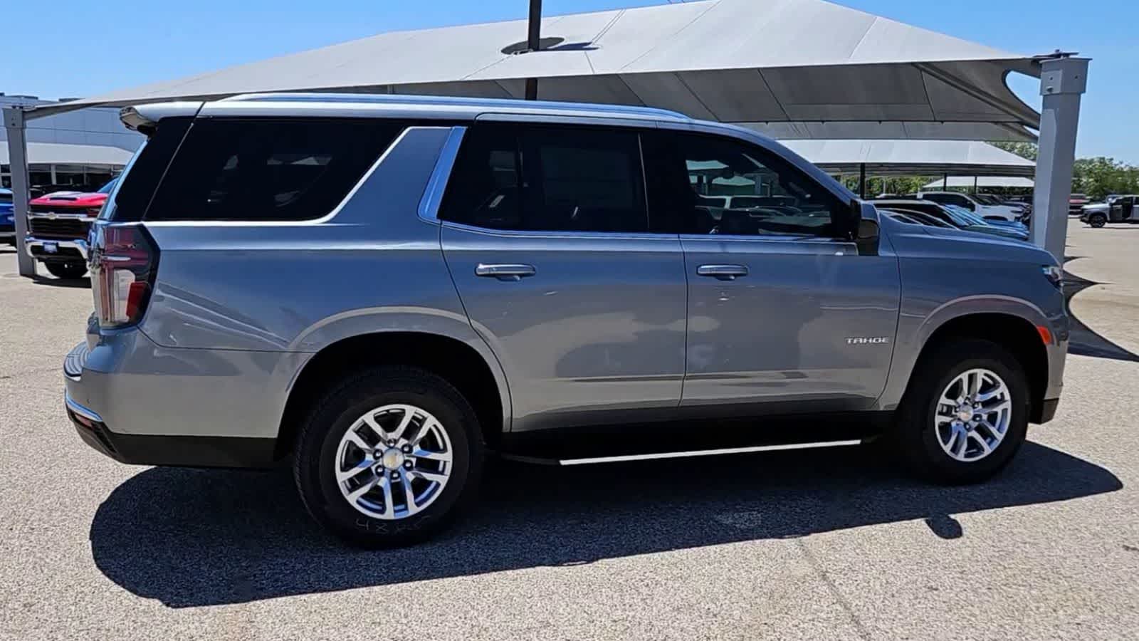 Thumbnail: 2024 Chevrolet Tahoe - 8