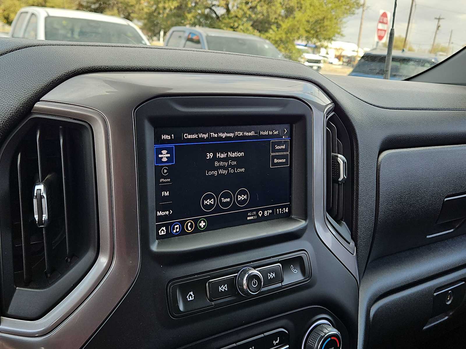 Thumbnail: 2024 Chevrolet Silverado 2500 - 24