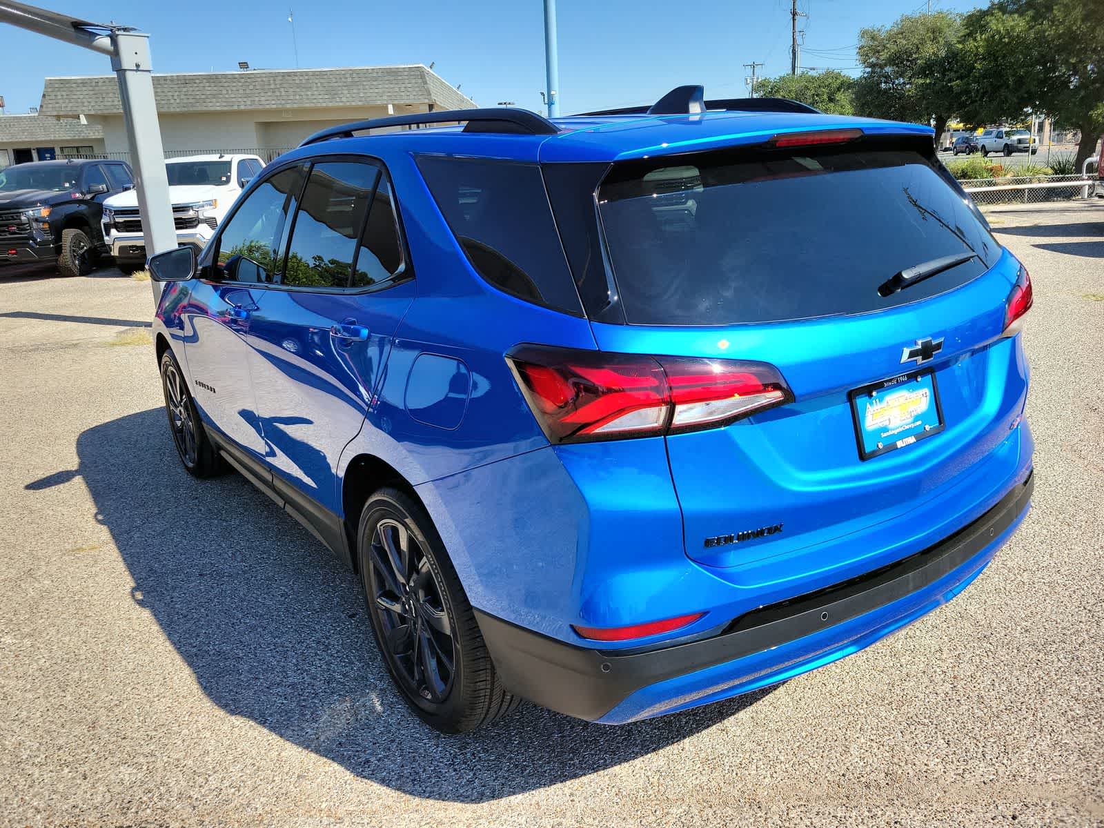 Thumbnail: 2024 Chevrolet Equinox - 4