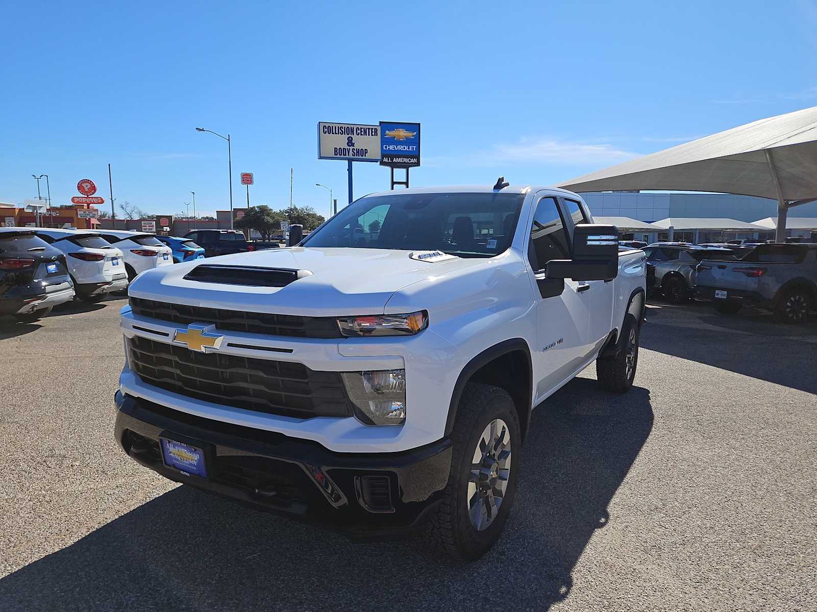 Thumbnail: 2026 Chevrolet Silverado 2500 - 4