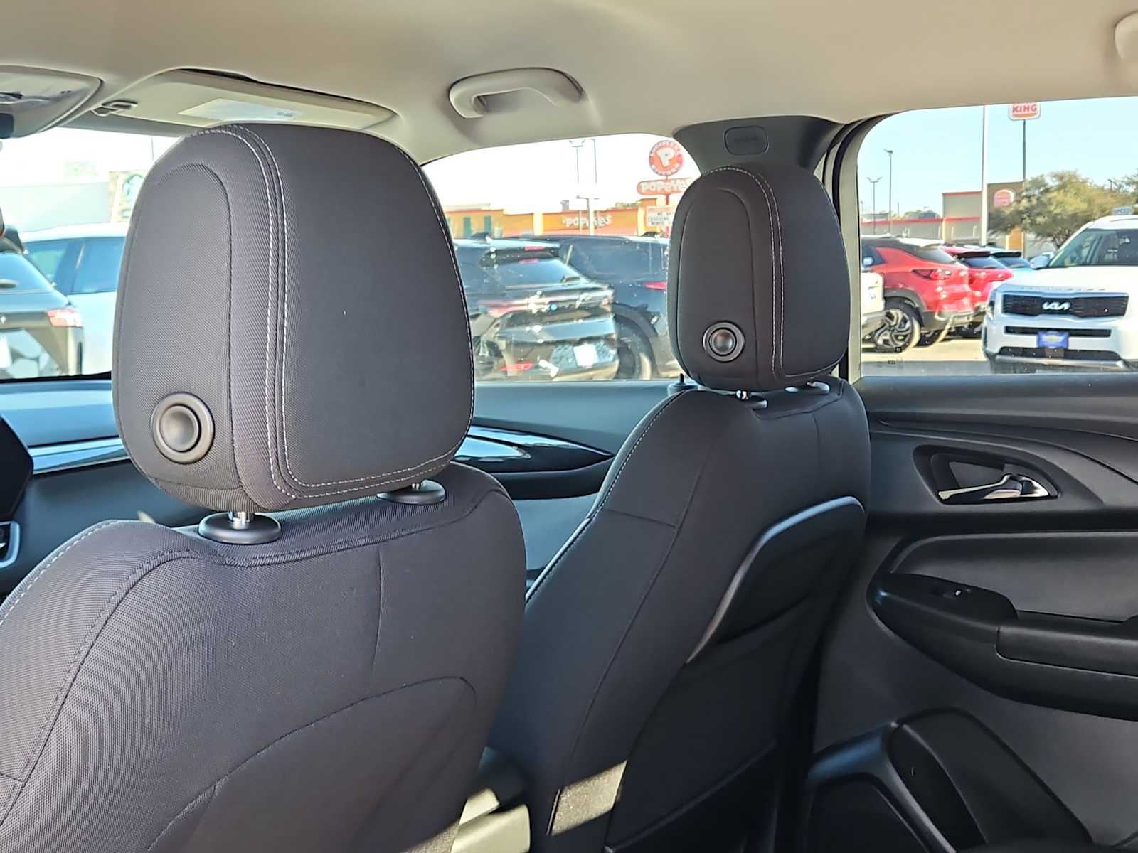 Thumbnail: 2026 Chevrolet TrailBlazer - 16