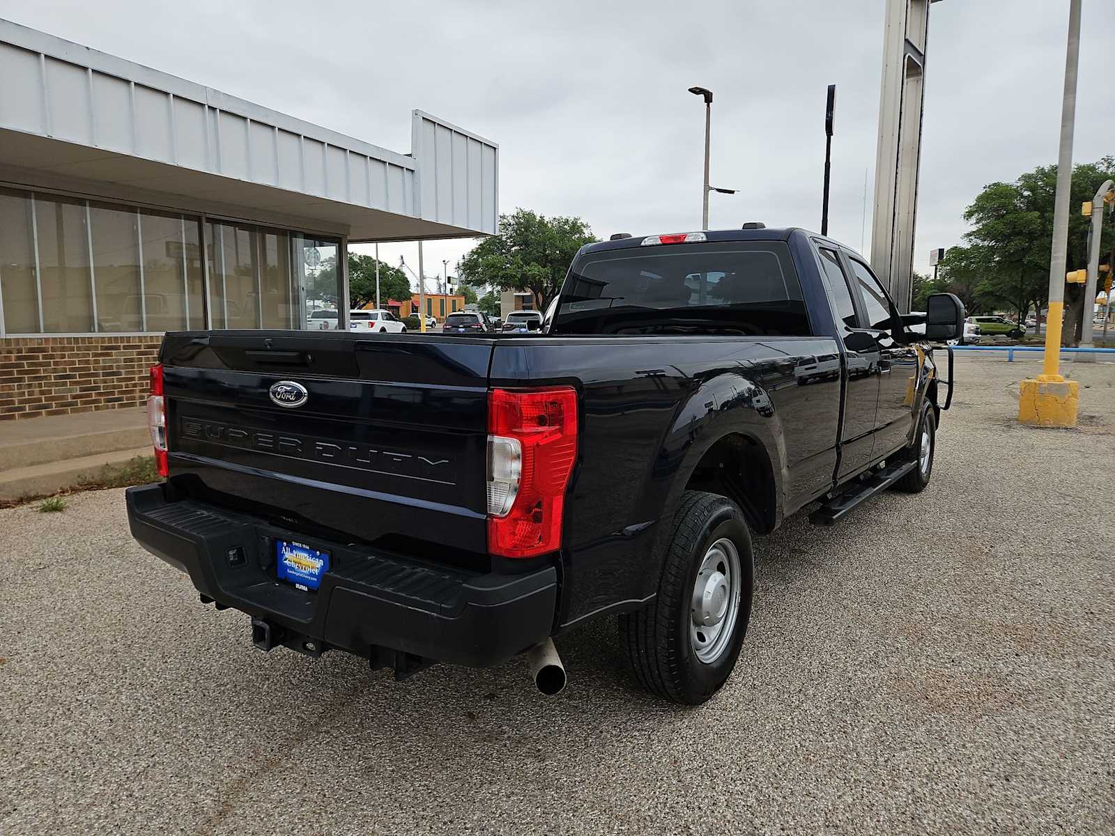 Thumbnail: 2022 Ford F-350 - 8