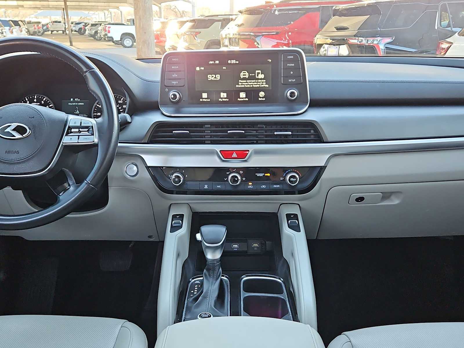 Thumbnail: 2021 Kia Telluride - 14