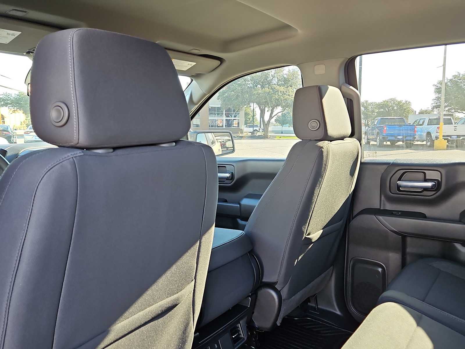 Thumbnail: 2026 Chevrolet Silverado 1500 - 14