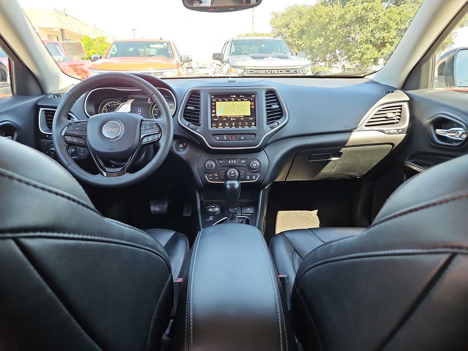 Thumbnail: 2023 Jeep Cherokee - 15