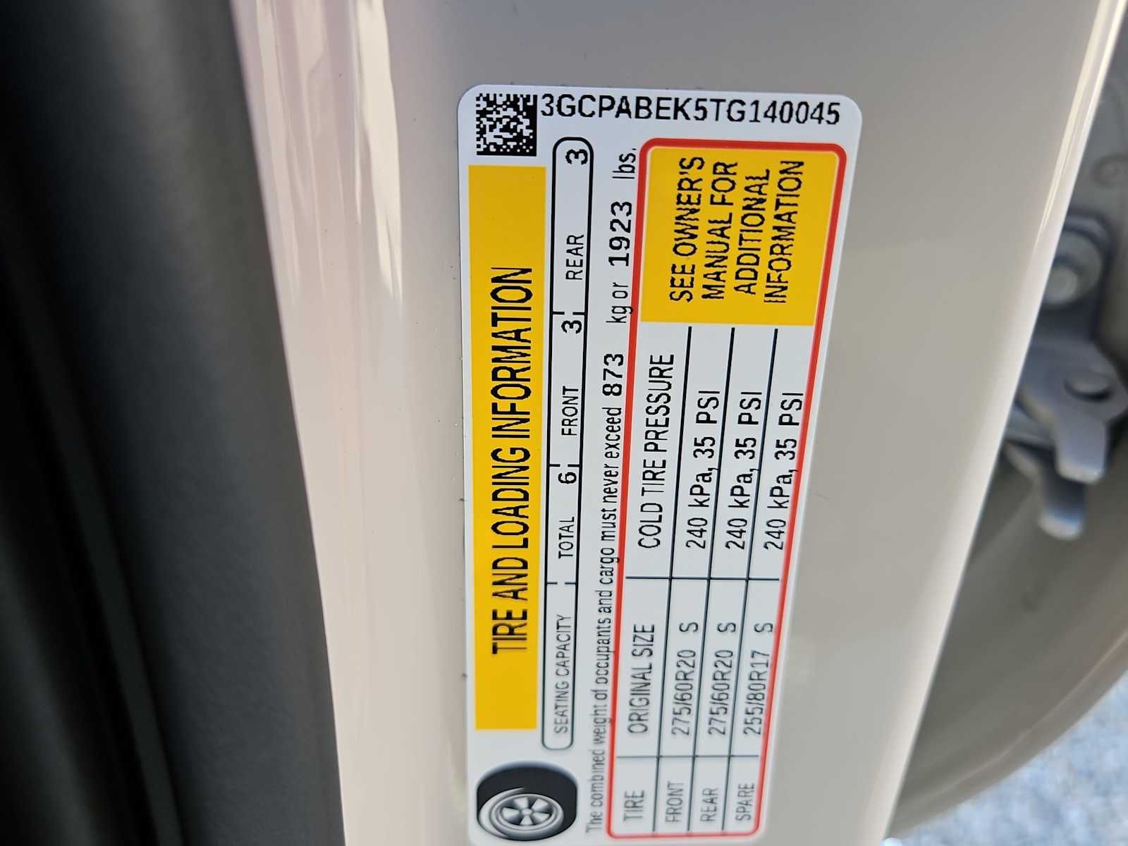 Thumbnail: 2026 Chevrolet Silverado 1500 - 25