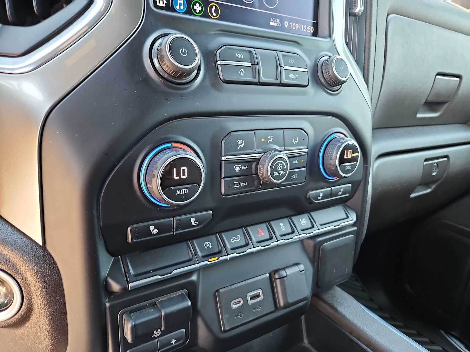 Thumbnail: 2021 Chevrolet Silverado 1500 - 20