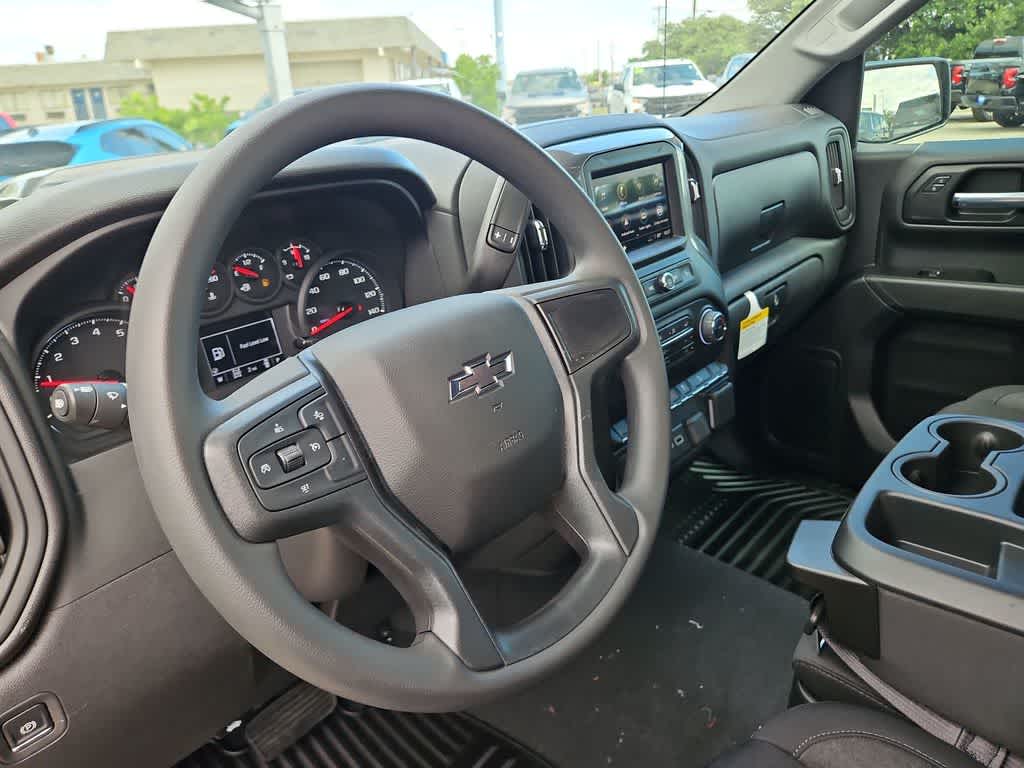 Thumbnail: 2026 Chevrolet Silverado 1500 - 10