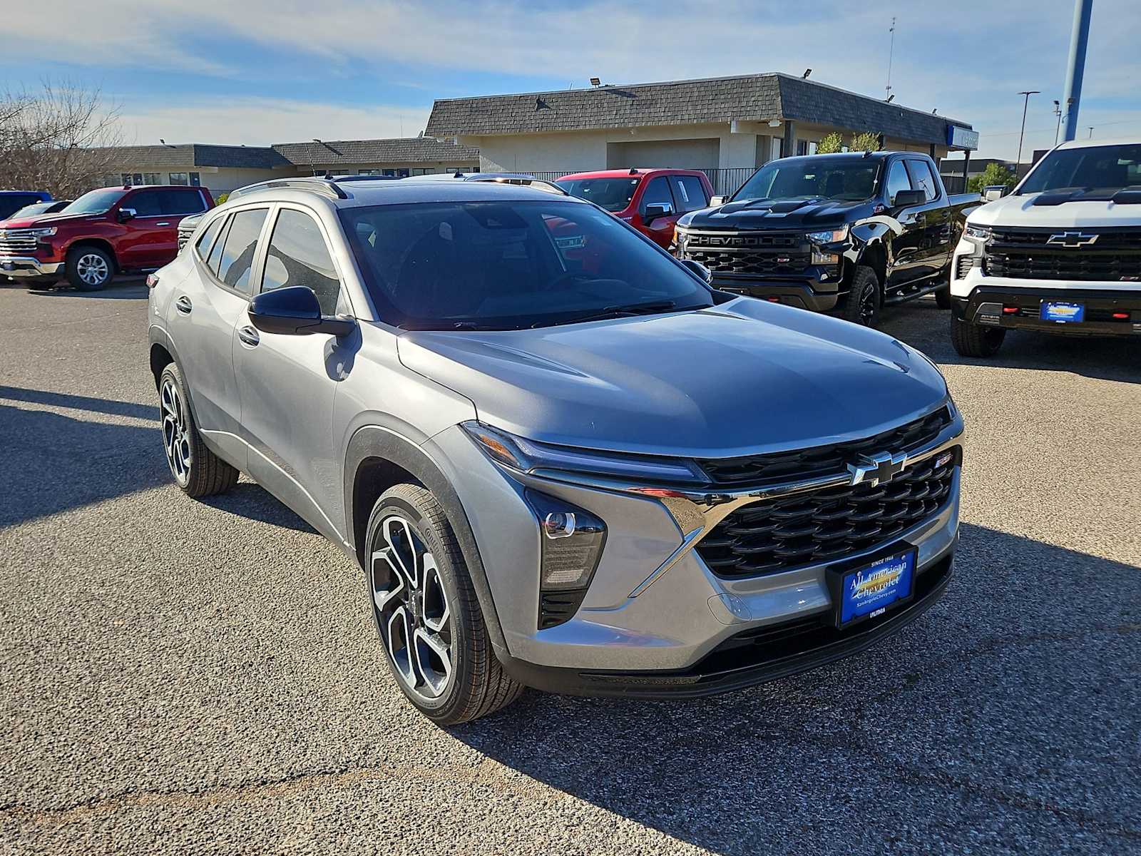 Thumbnail: 2026 Chevrolet Trax - 2