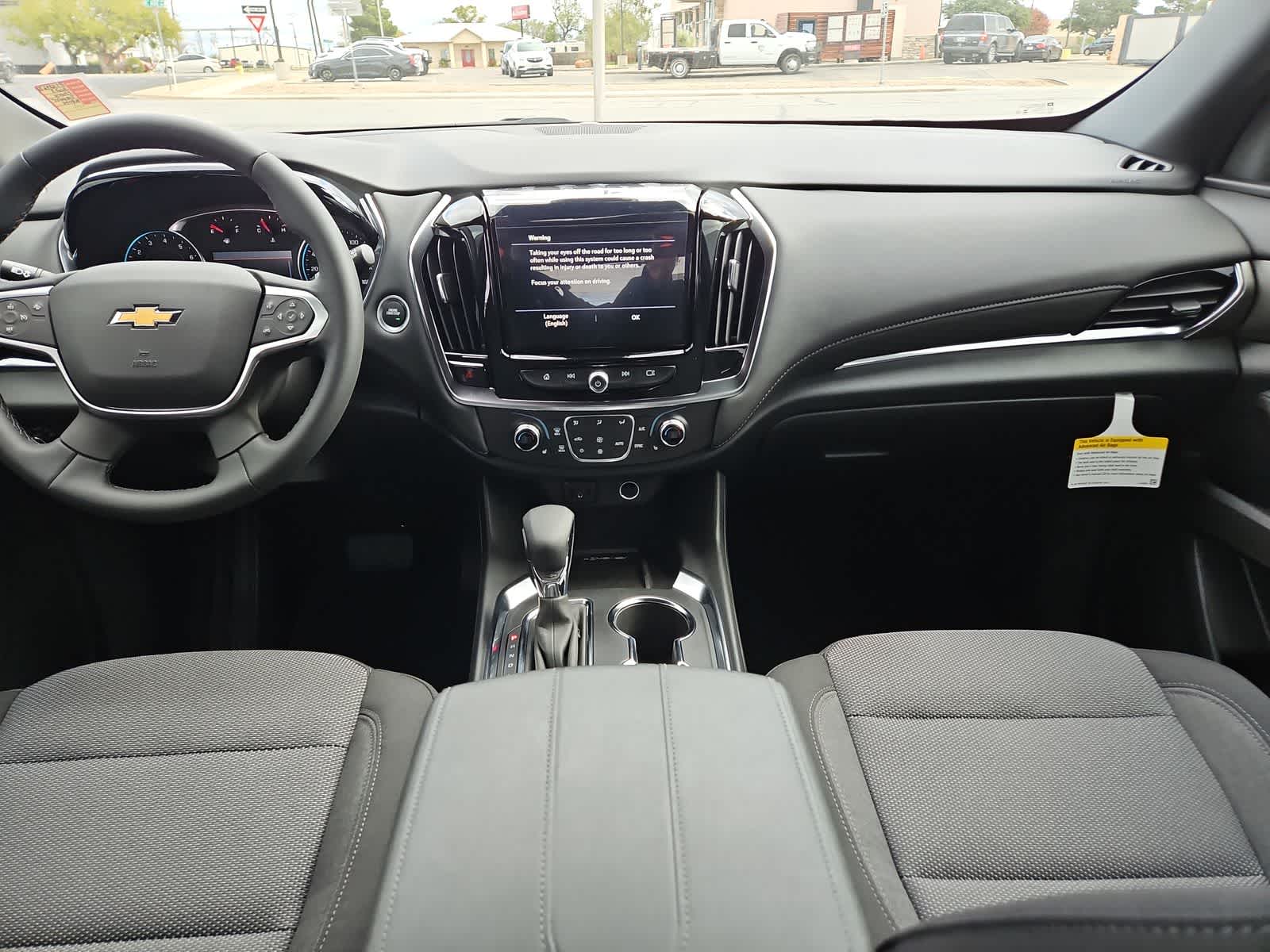 Thumbnail: 2023 Chevrolet Traverse - 18