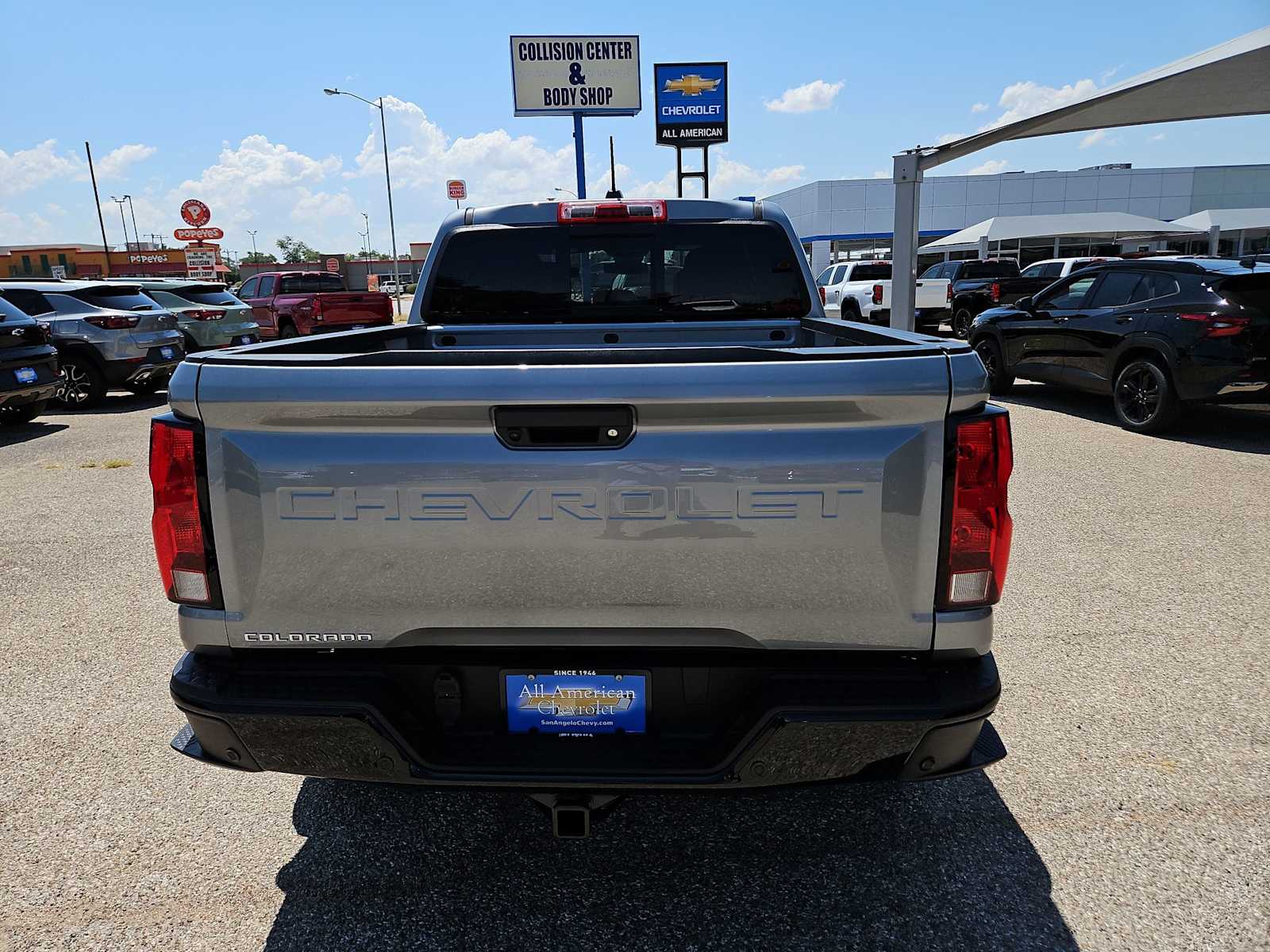 Thumbnail: 2026 Chevrolet Colorado - 13