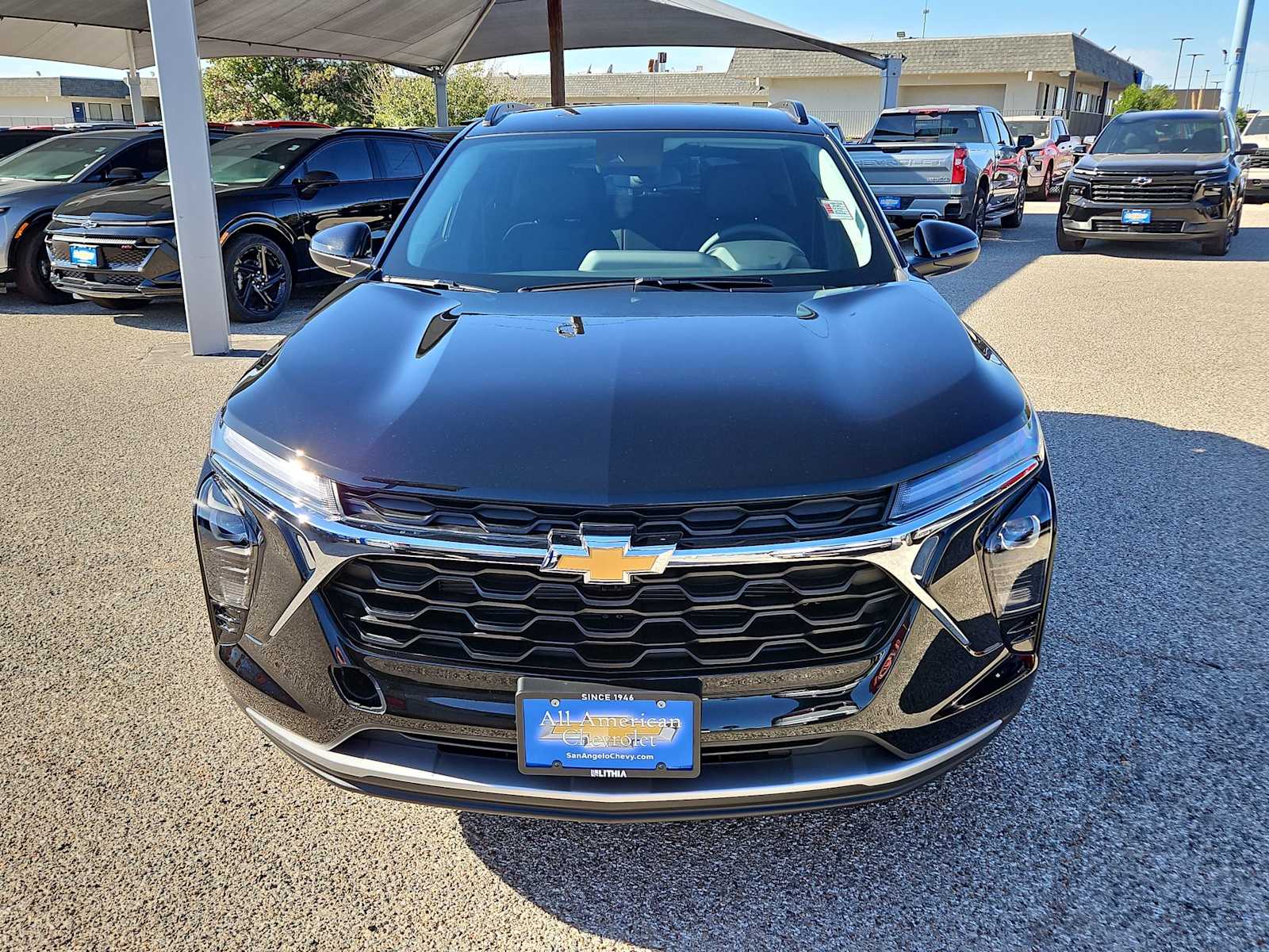 Thumbnail: 2026 Chevrolet Trax - 3