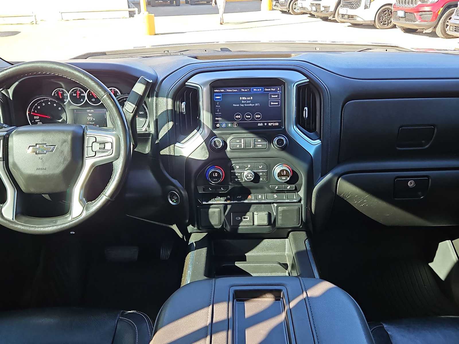 Thumbnail: 2022 Chevrolet Silverado 1500 - 15