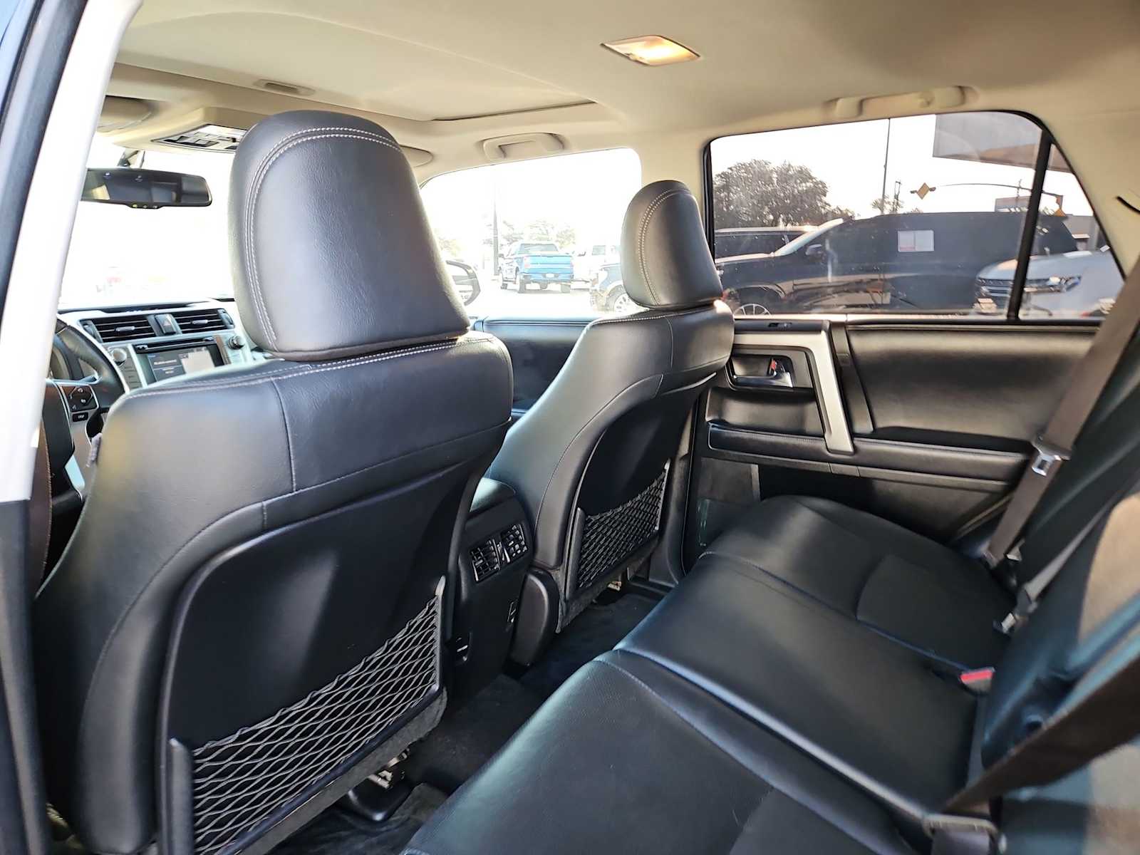 Thumbnail: 2019 Toyota 4Runner - 14