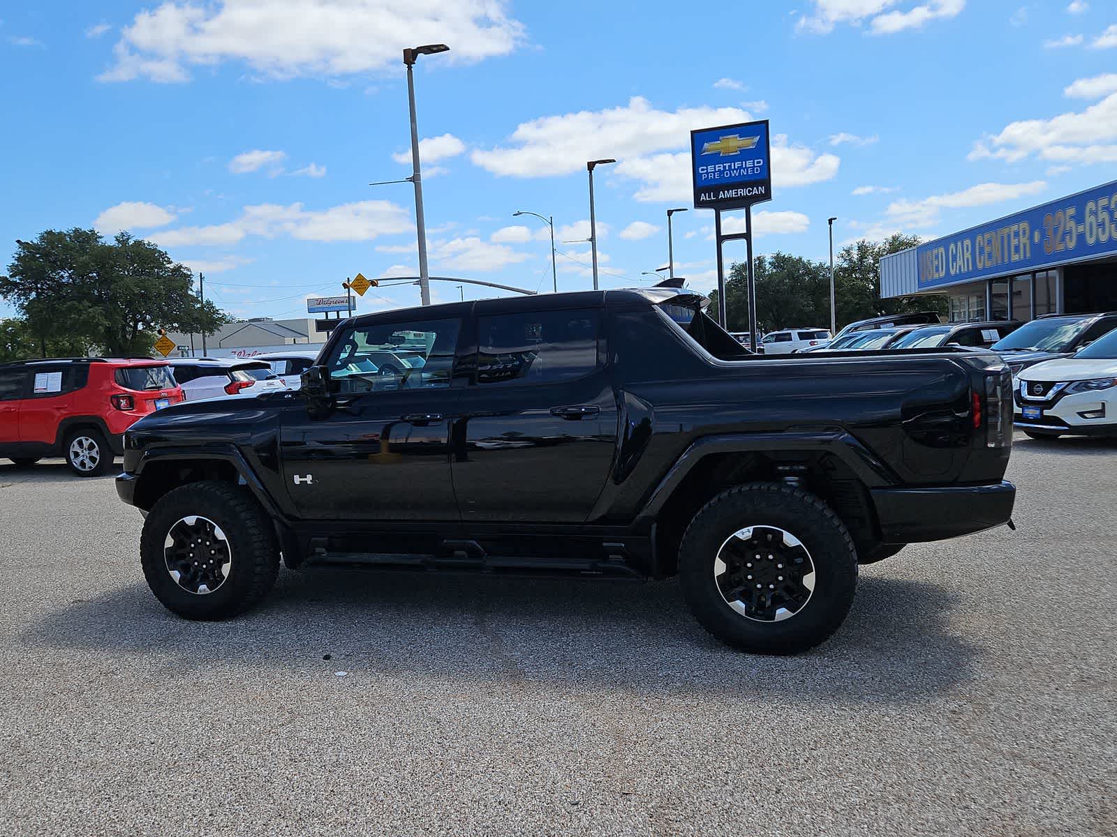 Thumbnail: 2024 GMC Hummer EV - 3