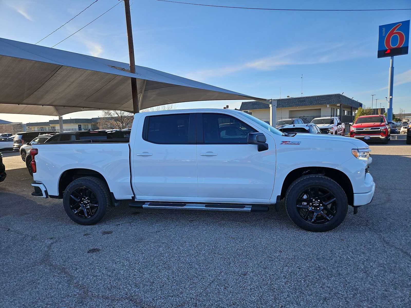 Thumbnail: 2026 Chevrolet Silverado 1500 - 9