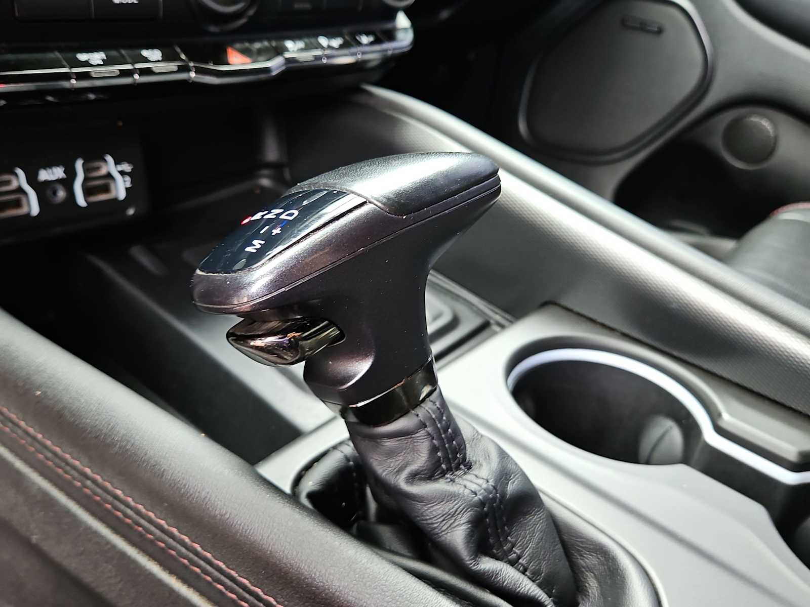 Thumbnail: 2022 Dodge Durango - 21