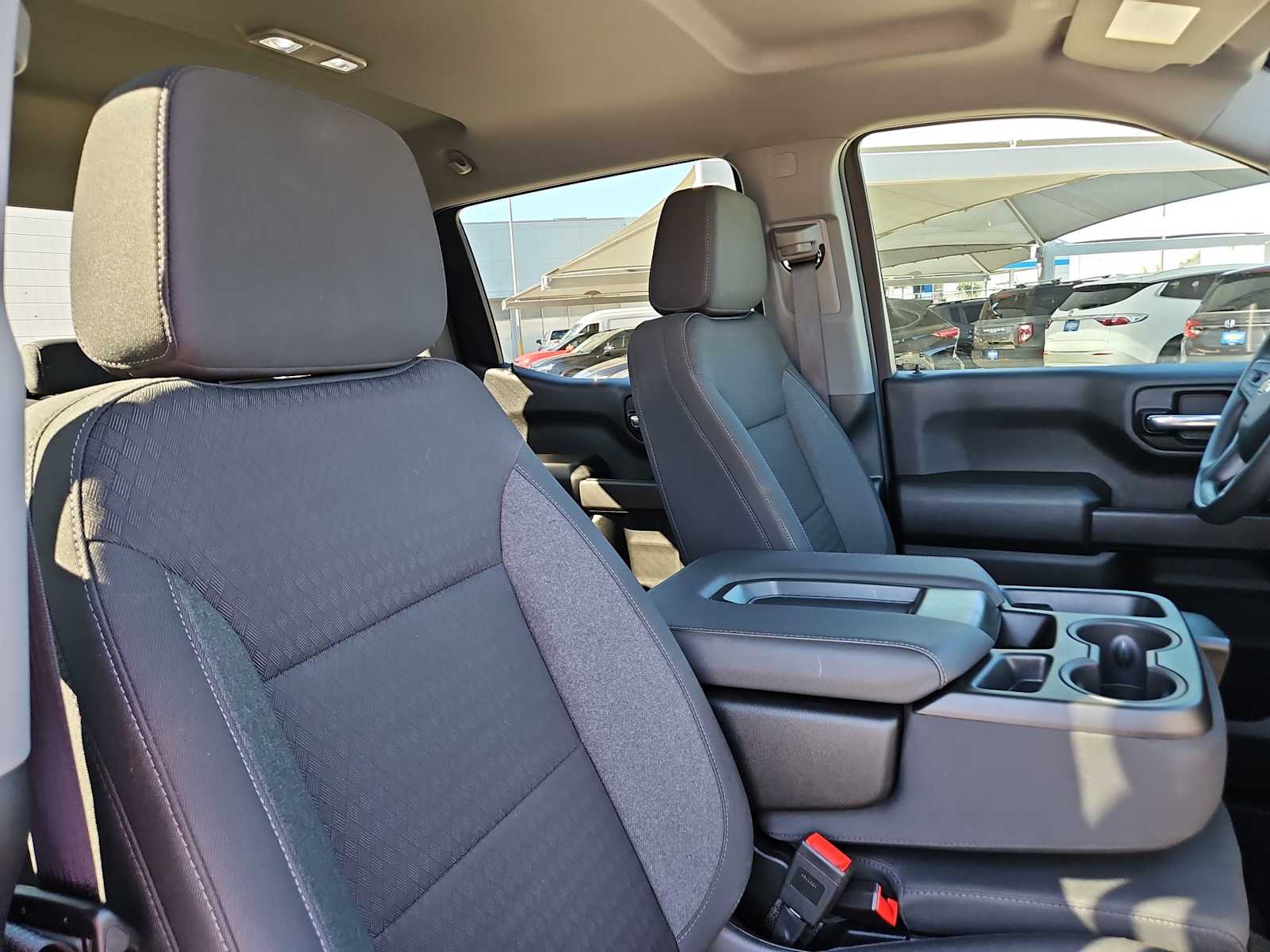 Thumbnail: 2024 Chevrolet Silverado 1500 - 17