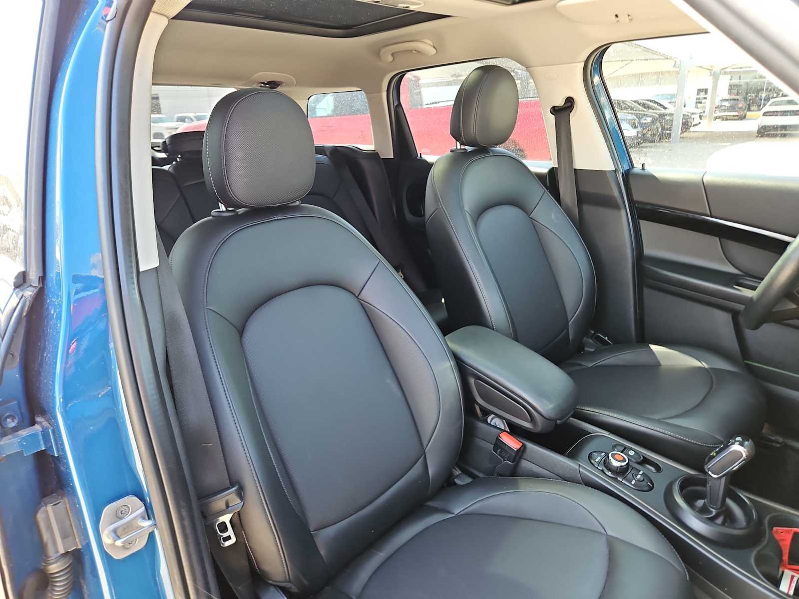 Thumbnail: 2022 MINI Cooper Countryman - 21