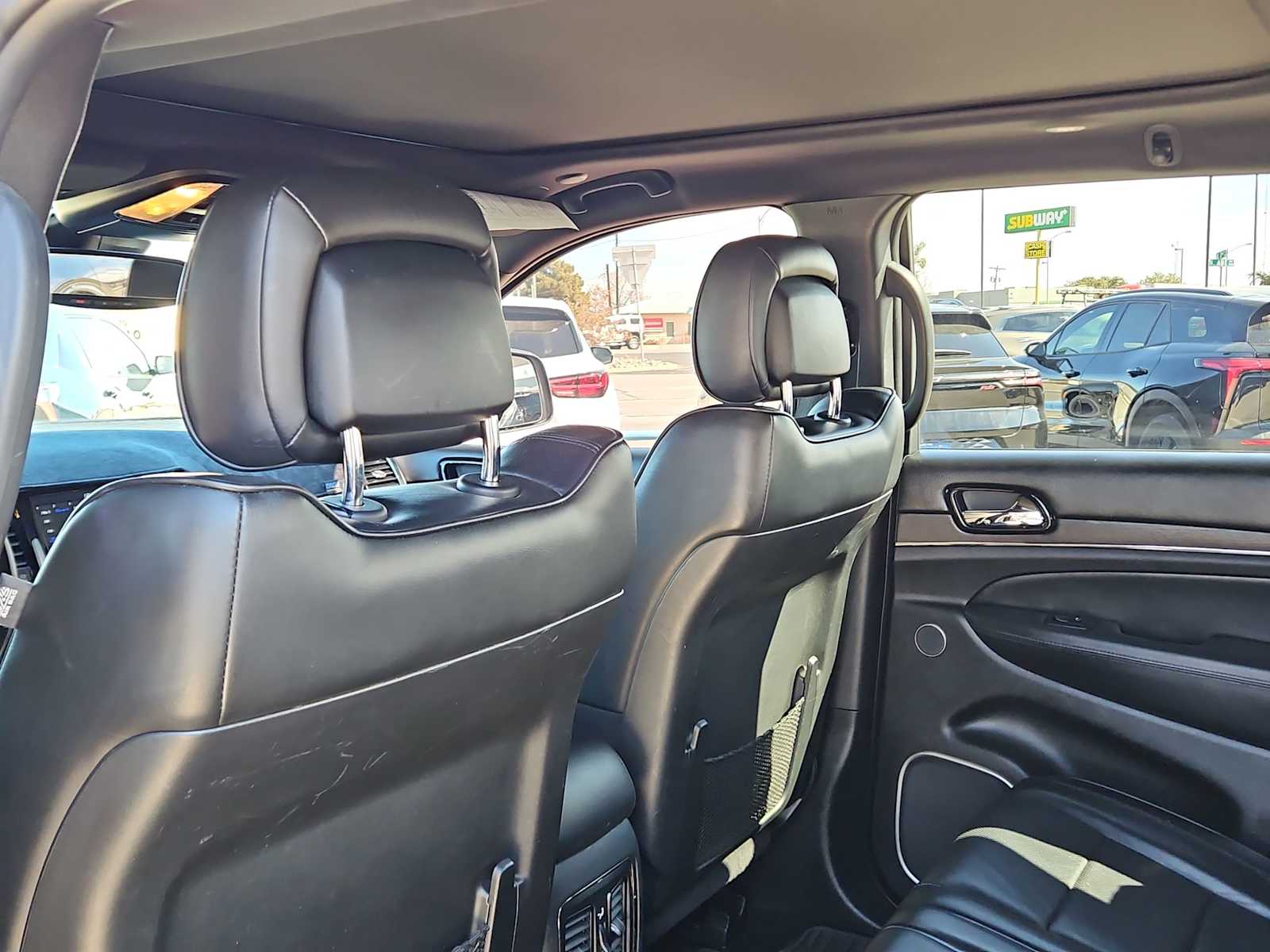 Thumbnail: 2021 Jeep Grand Cherokee - 16